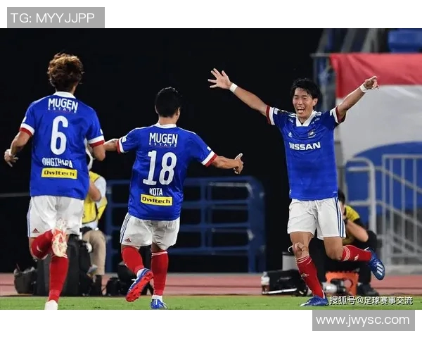 FC岐阜迎战川崎前锋全力争胜展现球队实力与斗志 FC岐阜迎战川崎前锋全力争胜展现球队实力与斗志