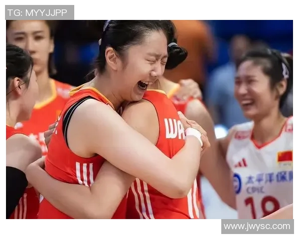 女排大战紧张激烈,直播镜头捕捉球员关键时刻 女排大战紧张激烈,直播镜头捕捉球员关键时刻